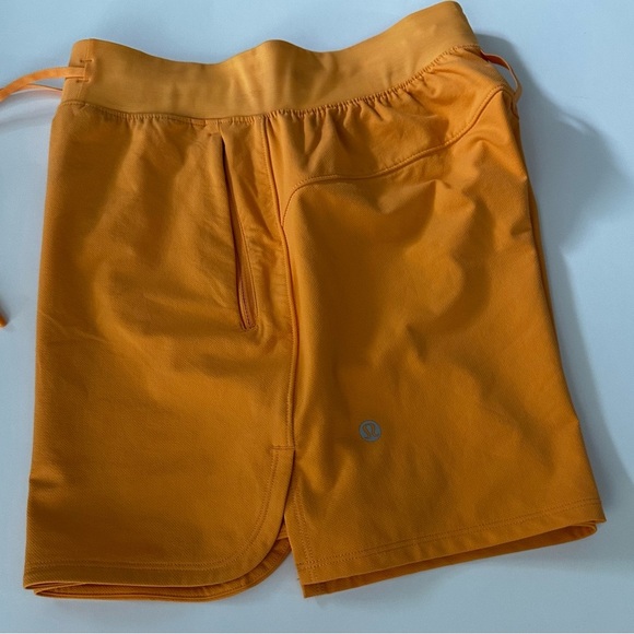 Lululemon Shorts Women's Mango Dream License To Train High Rise
Workout - Picture 7 of 7